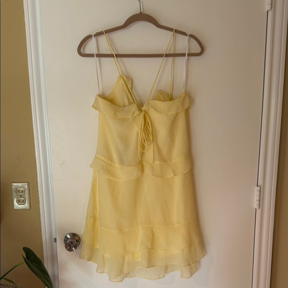 Vero Moda Yellow Ruffle Dress - Picture 4 of 7